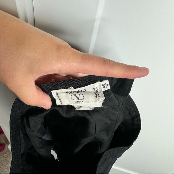 Valentino Vintage 100% Linen Black Above Knee Side Zip Skirt Size 40/6 - Picture 7 of 8